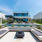 Villas Parenzo